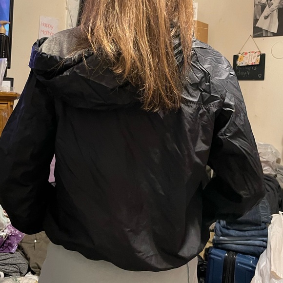 jacket - Picture 2 of 2